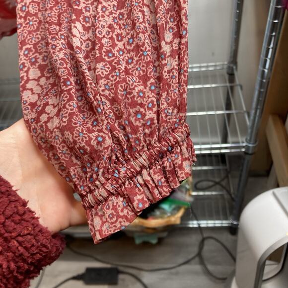 Free People Women's Red Hendrix Patchwork‎ Top Size XS Flowy Boho Oversized - Picture 7 of 9